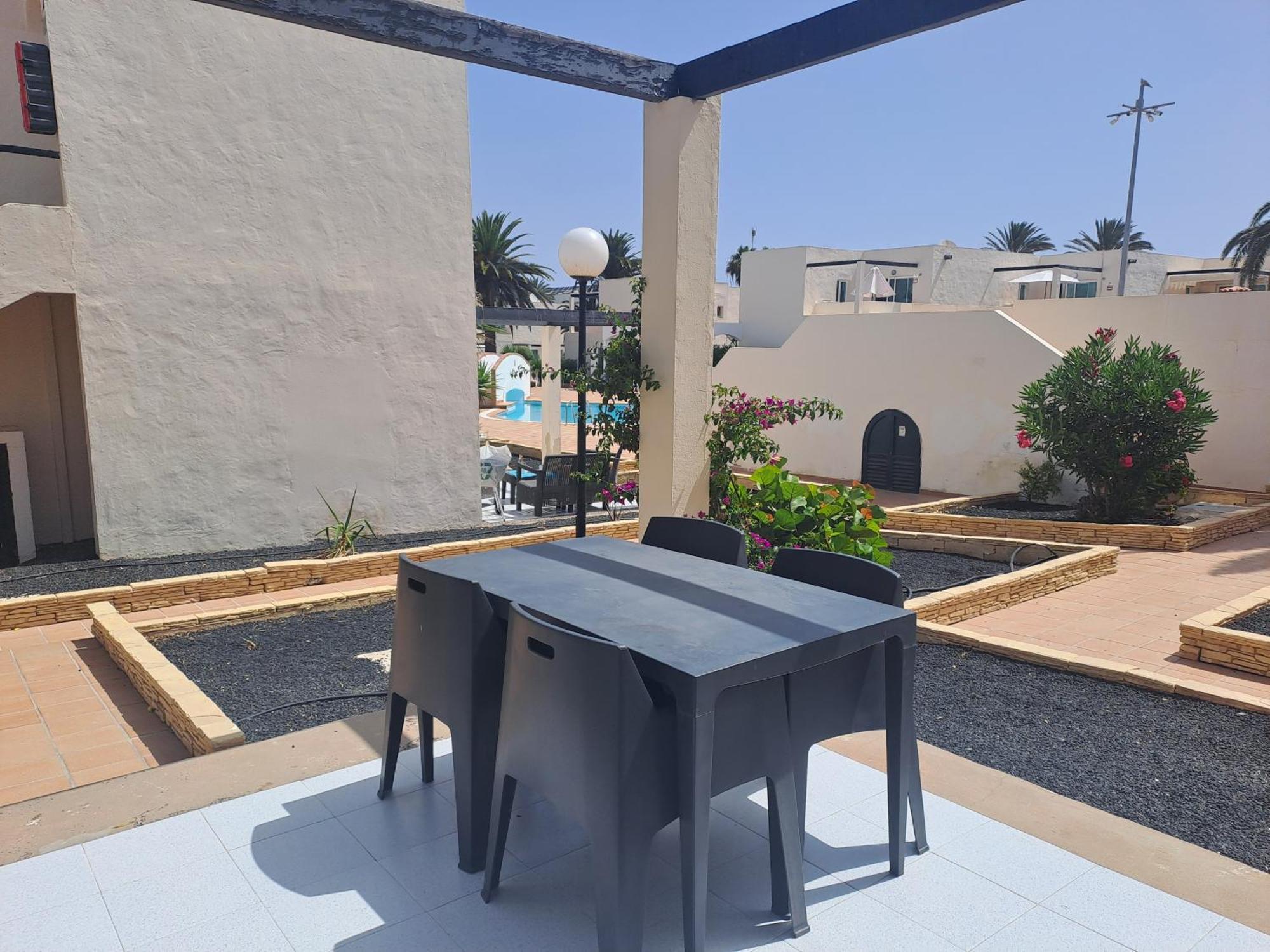 Homeforguest Apartamento 13 Con Terraza Y Piscina En Corralejo Zewnętrze zdjęcie